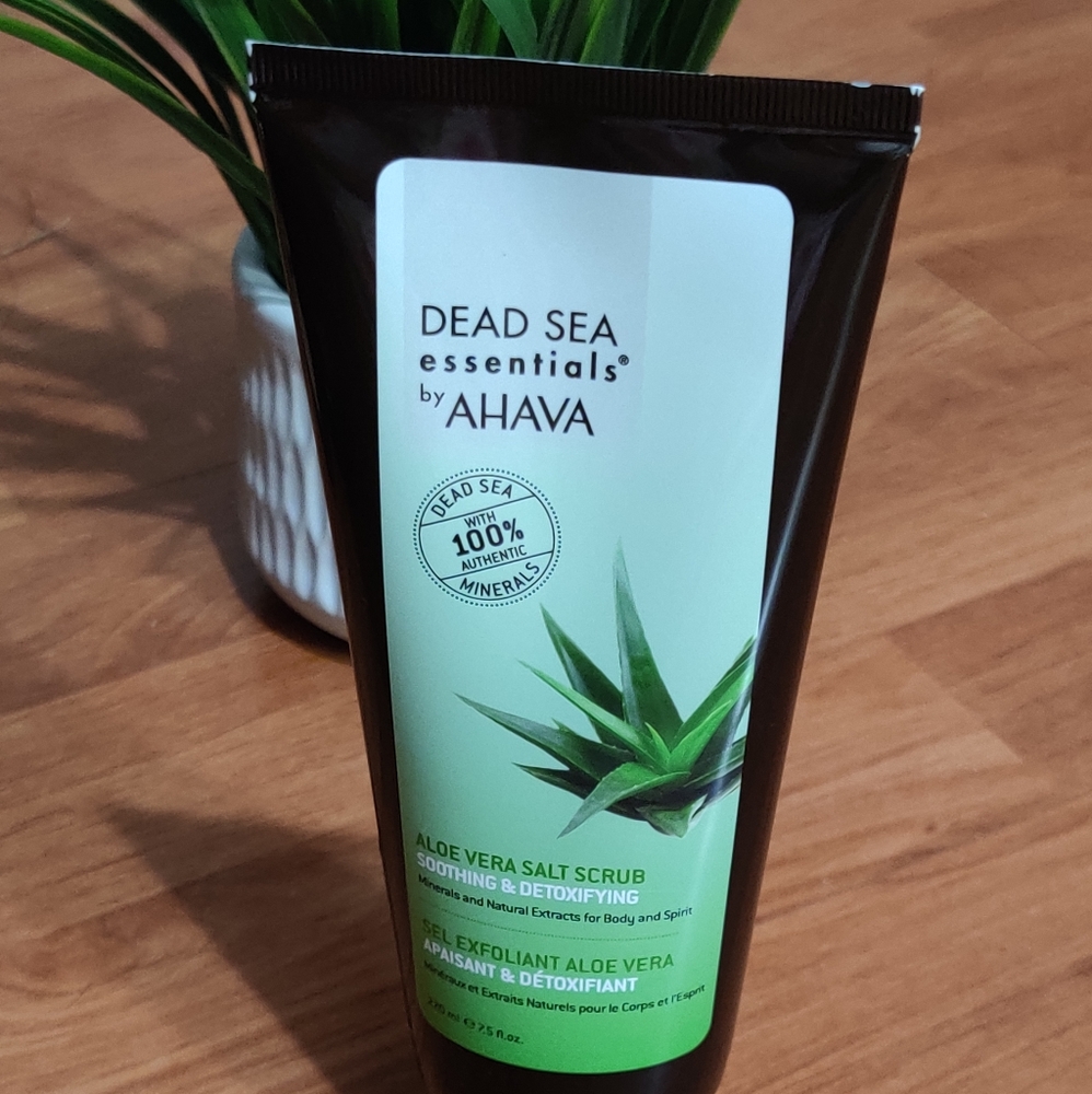 Dead sea essentials by Ahava